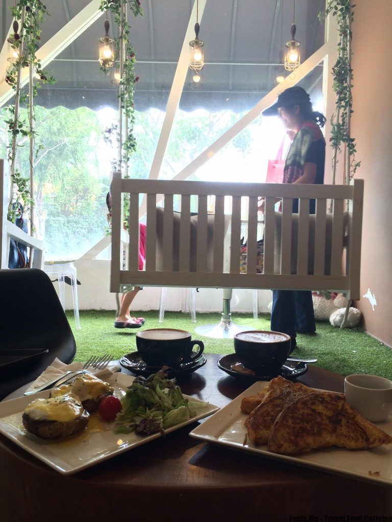 A Saturday Morning at d’ Good Café Holland Village