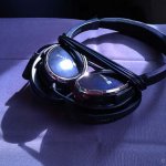 United UA2 SIN SFO: Active Noise Cancelling Headphones