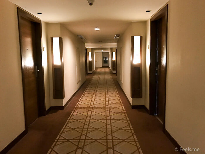 Hyatt Regency Kinabalu, Regency Suite Walkway to room