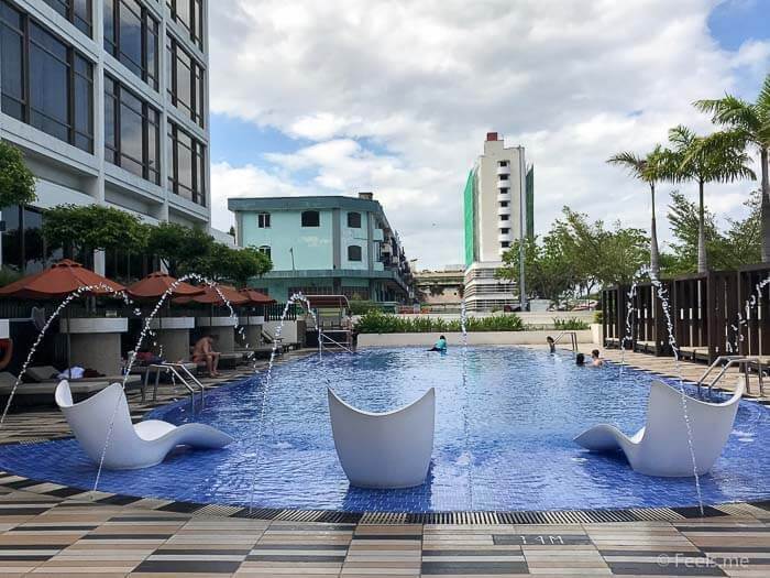 Hyatt Regency Kinabalu, Regency Suite Swimming Pool