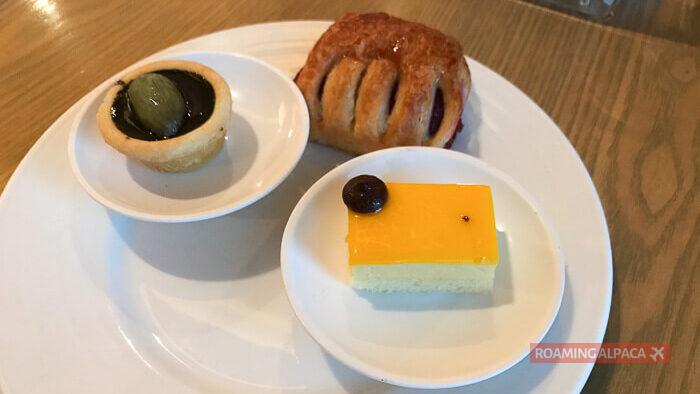 DoubleTree JB Executive Lounge Food Selection